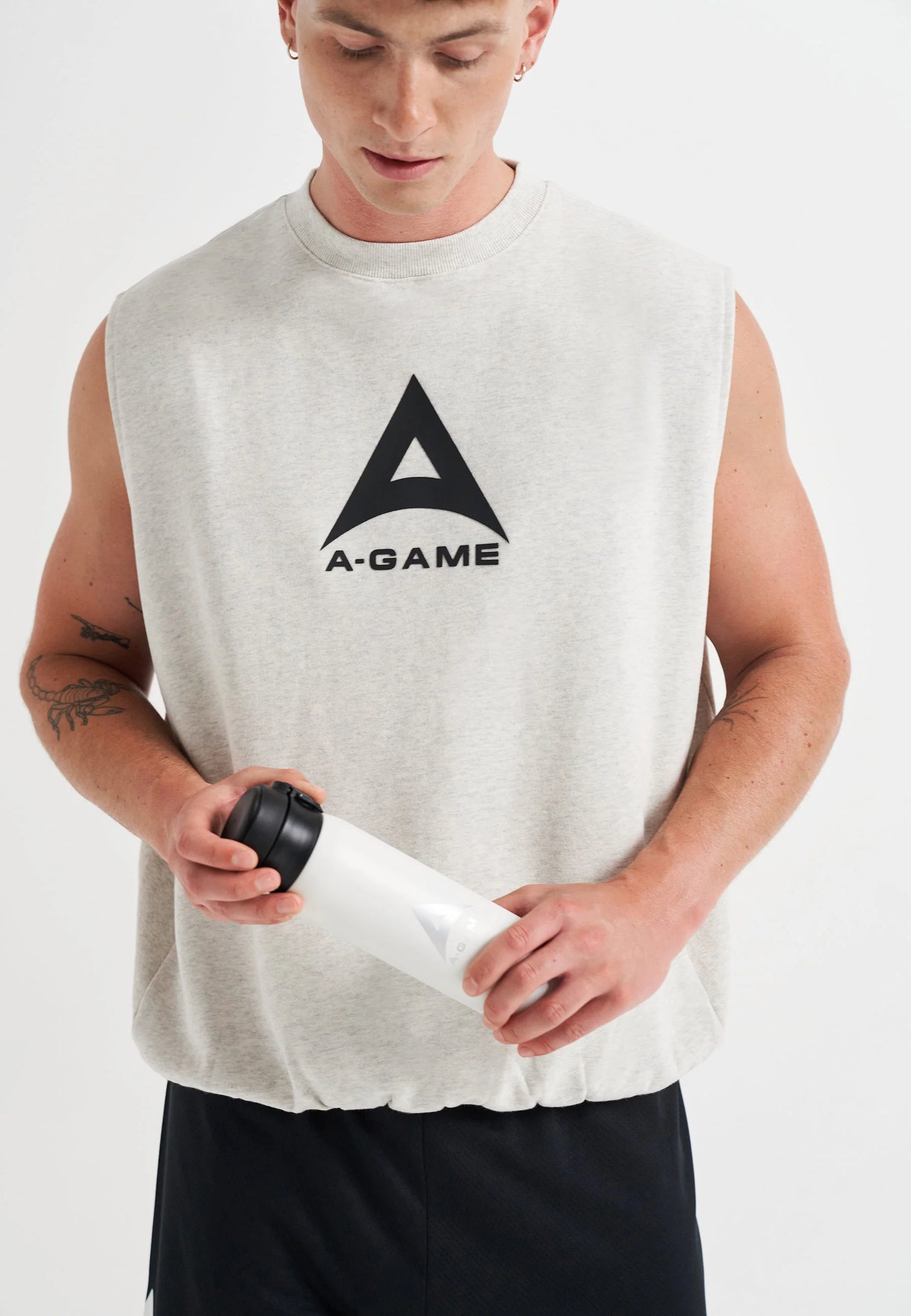 MENS BRING YOUR A-GAME GRAPHIC SLEEVELESS SWEATSHIRT - SNOW MARL