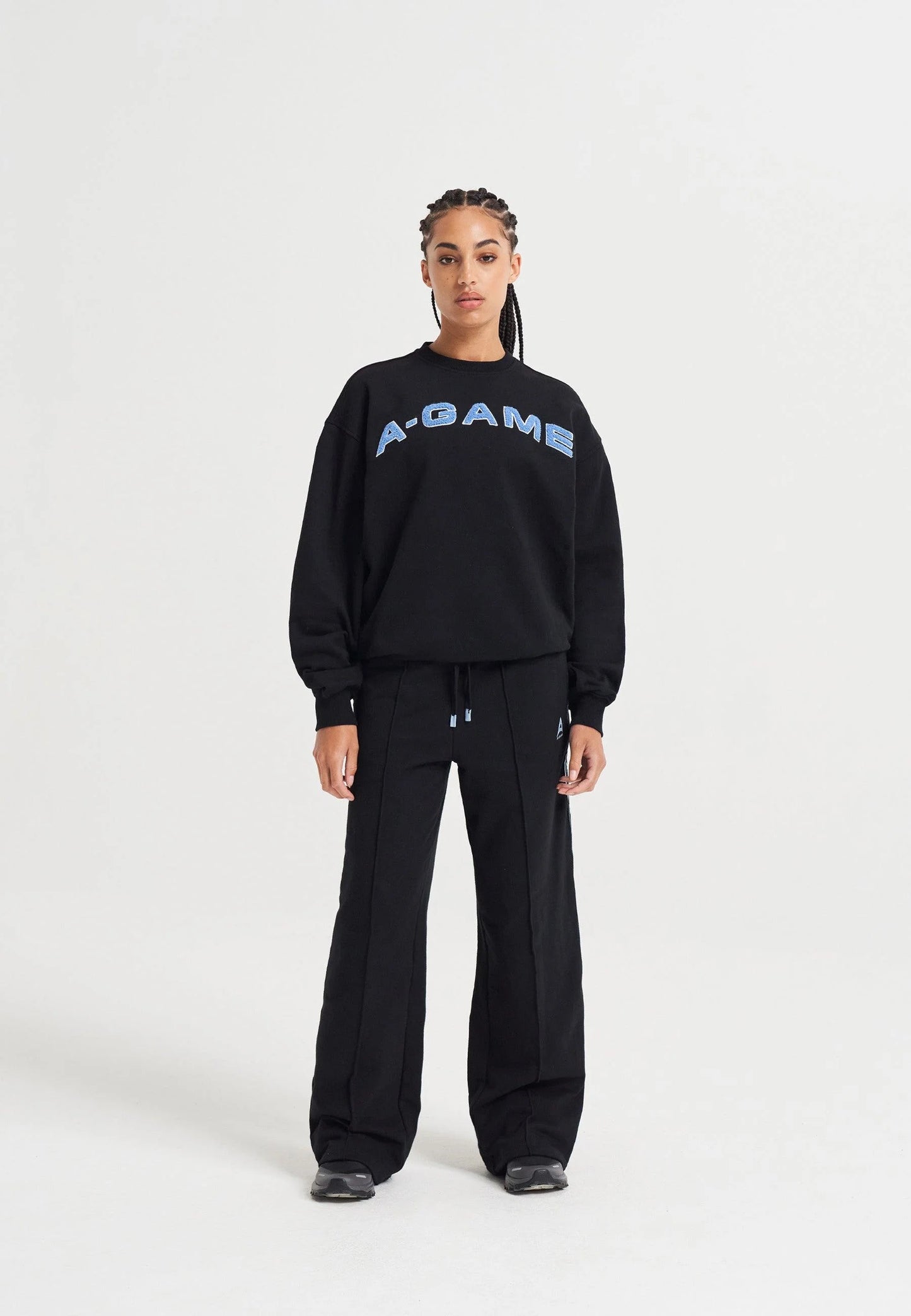 WOMENS A-GAME CHENILLE LOGO SWEATSHIRT - BLACK