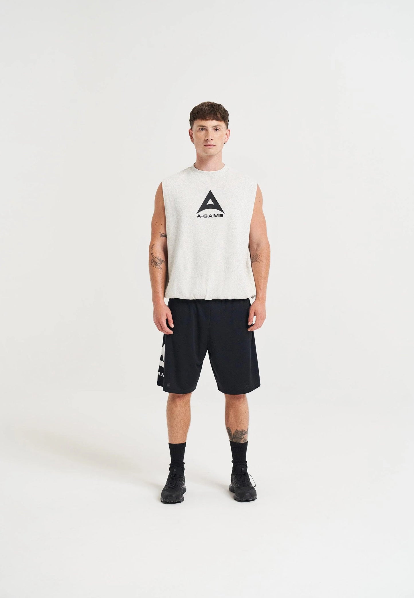 MENS BRING YOUR A-GAME GRAPHIC SLEEVELESS SWEATSHIRT - SNOW MARL
