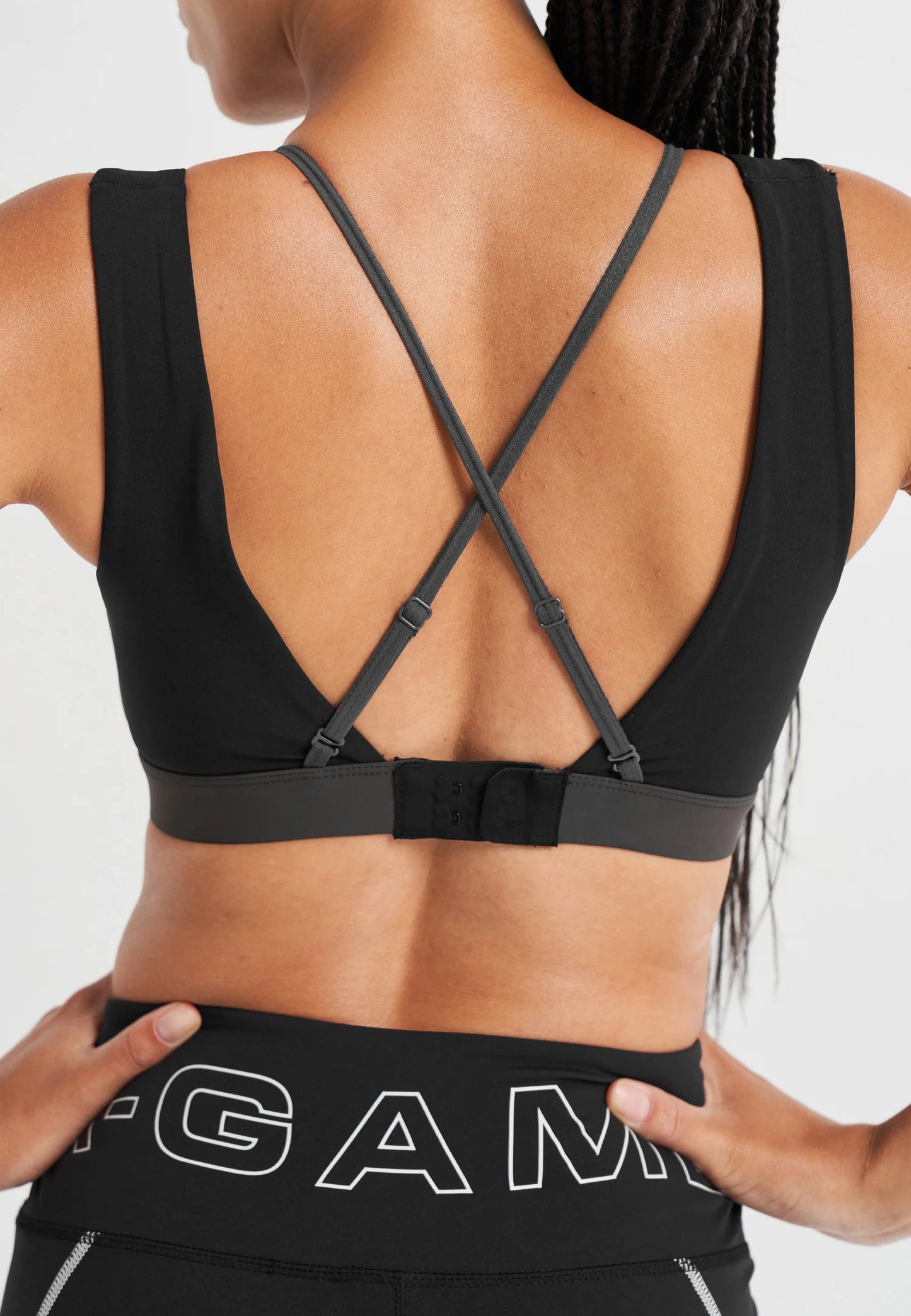 WOMENS A-GAME LAYERED SPORTS BRA - BLACK/ASPHALT